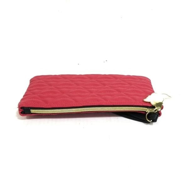 Betsey Johnson Hot Pink Red Quilted Lips Clutch Wristlet Pouch Makeup Bag
